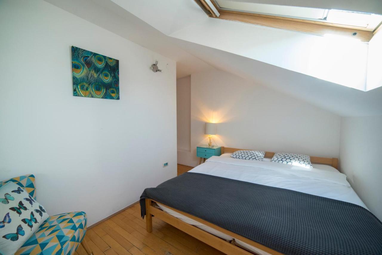 Octogon Apartment Загреб Екстериор снимка
