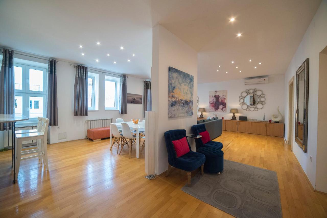 Octogon Apartment Загреб Екстериор снимка