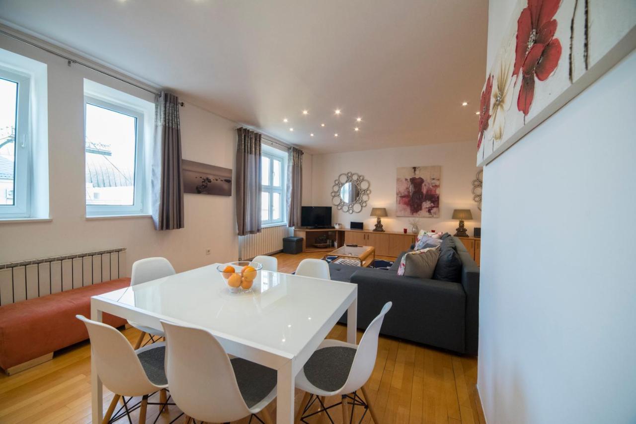 Octogon Apartment Загреб Екстериор снимка